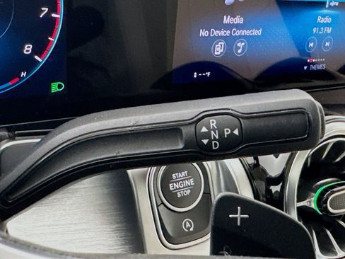 Certified 2023 Mercedes-Benz GLB 250 image 17