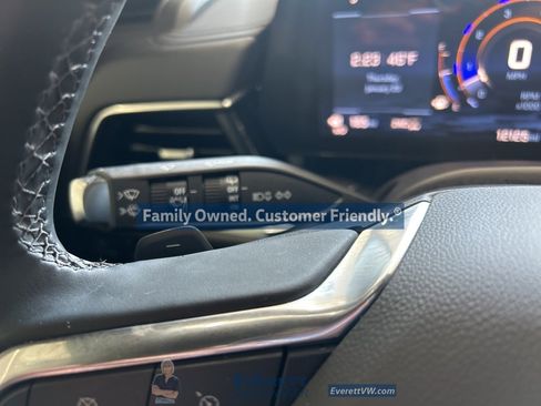 Used 2025 Chevrolet Tahoe Z71 w/ Z71 Off-Road Package image 15