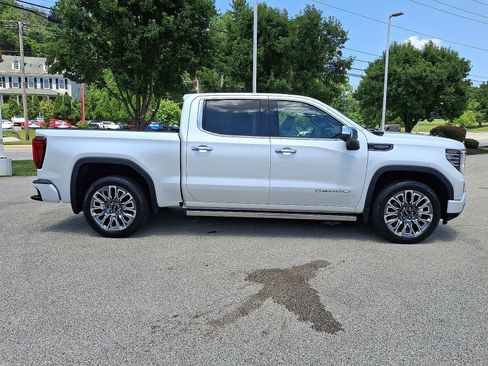 Used 2024 GMC Sierra 1500 Denali Ultimate AWD/4WD image 26