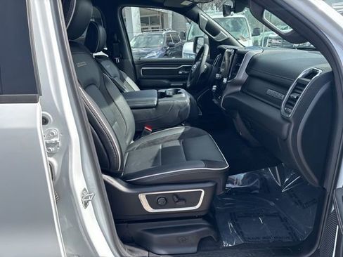 Used 2025 RAM 1500 Laramie image 33