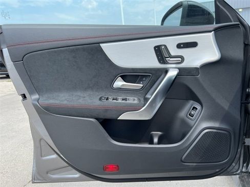 Certified 2025 Mercedes-Benz CLA 250 4MATIC image 13