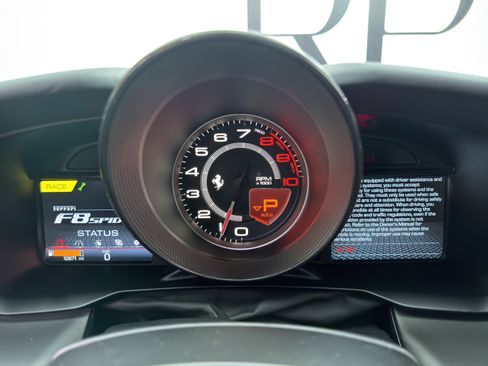 Used 2021 Ferrari F8 Tributo RWD image 31