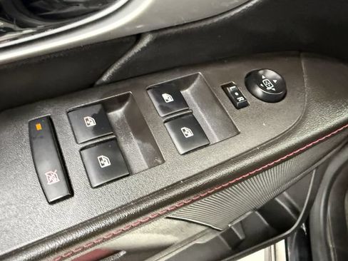 Used 2015 GMC Terrain SLE w/ Convenience Package FWD image 28