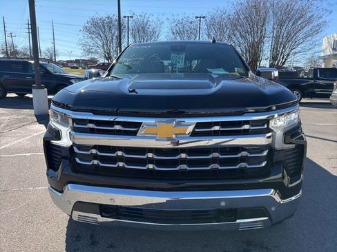 Used 2024 Chevrolet Silverado 1500 LTZ w/ LTZ Convenience Package II image 9