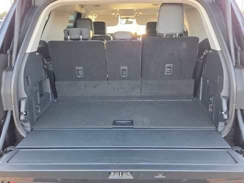 New 2026 Ford Expedition Active RWD image 7