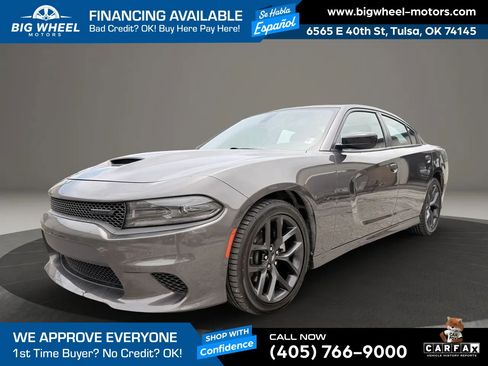 Used 2023 Dodge Charger R/T w/ Blacktop Package RWD image 2