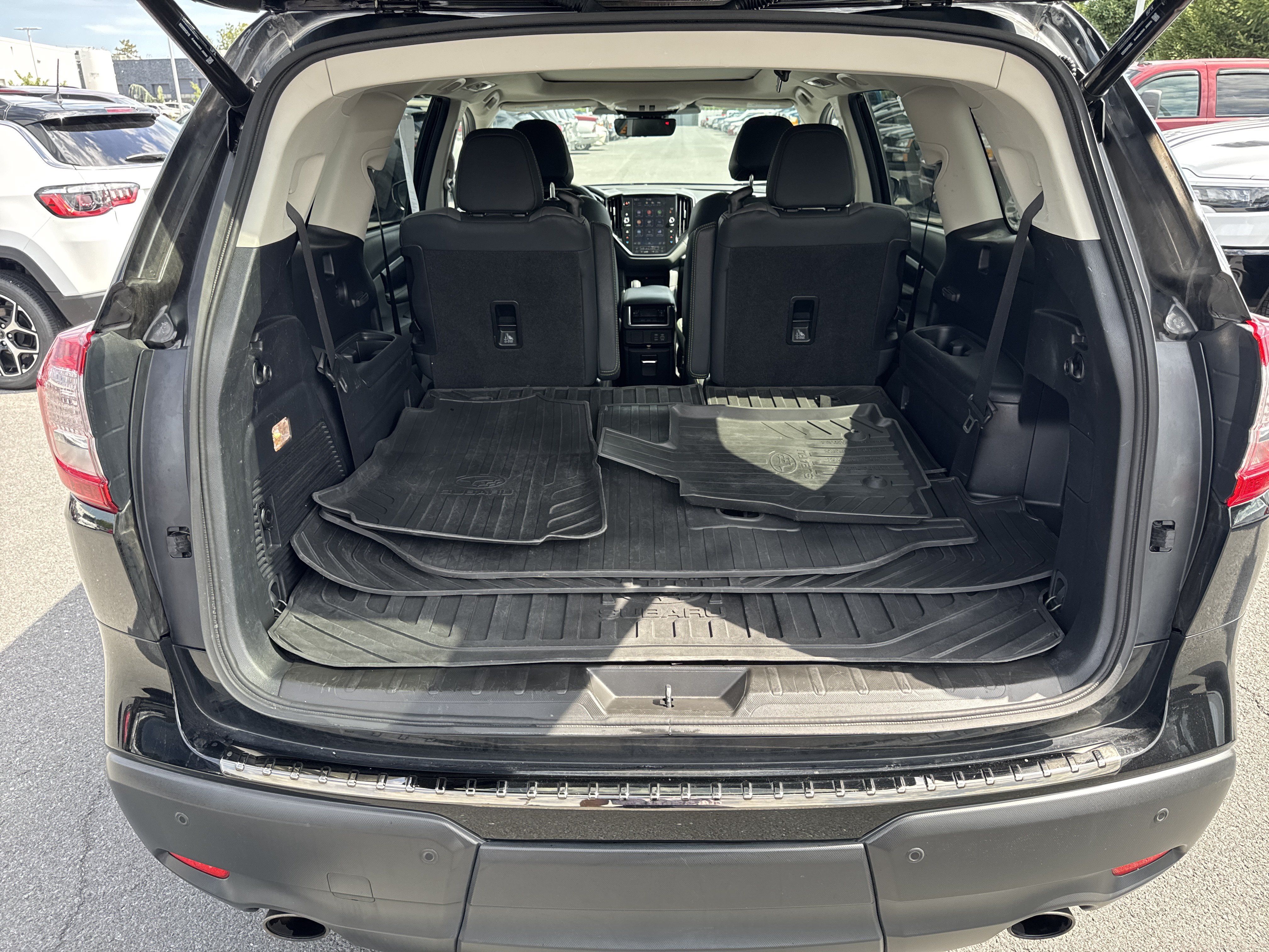 Used 2024 Subaru Ascent Onyx Edition AWD/4WD image 31