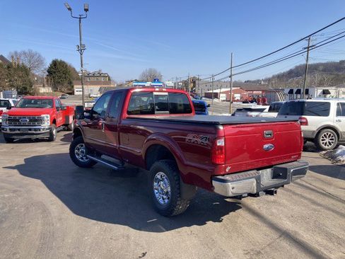 Used 2014 Ford F250 XLT w/ XLT Premium Package image 2