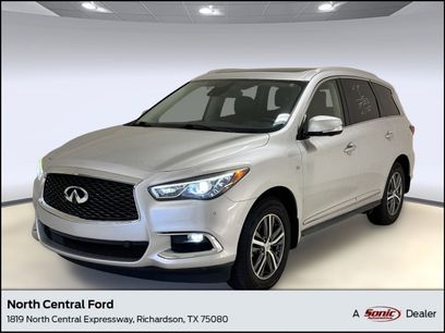 Used 2019 INFINITI QX60 Luxe w/ Essential Package