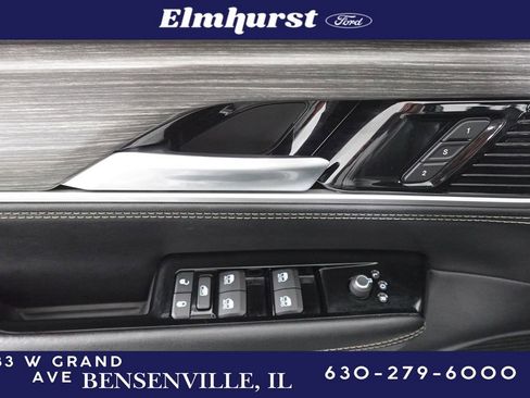 Used 2024 Jeep Wagoneer Series II image 9