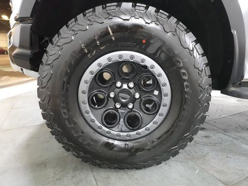 Certified 2025 Ford F150 Raptor image 32