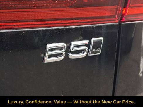 Certified 2026 Volvo XC60 B5 Plus w/ Protection Package Premier AWD/4WD image 18