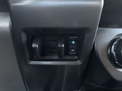 Used 2022 Ford F250 XLT w/ XLT Premium Package image 21