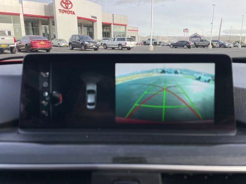 Used 2017 BMW 330i xDrive 330i xDrive image 20