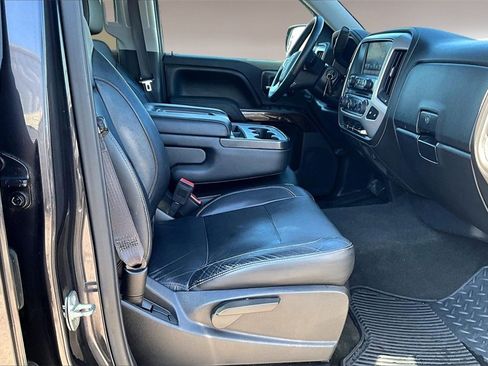 Used 2016 GMC Sierra 1500 SLE w/ SLE Value Package image 5