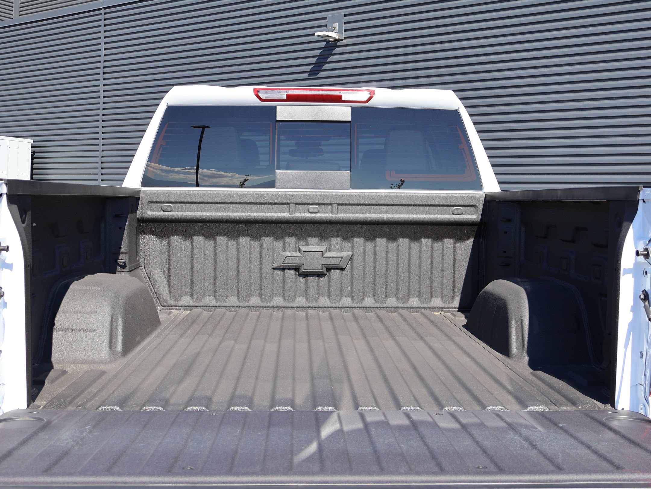 Used 2026 Chevrolet Silverado 1500 LT Trail Boss w/ LT Trail Boss Premium Package AWD/4WD image 26