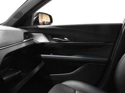 Certified 2021 Cadillac CT4 Luxury w/ Sun And Sound Package image 22