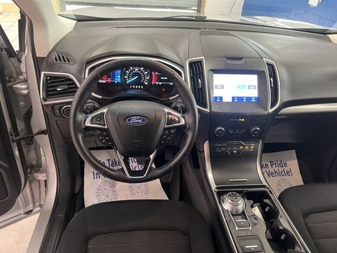 Used 2019 Ford Edge SEL AWD/4WD image 26