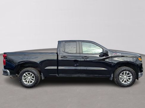 Used 2024 Chevrolet Silverado 1500 W/T w/ WT Value Package image 7