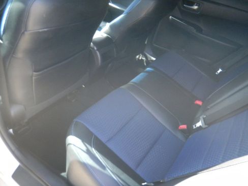 Used 2016 Toyota Camry SE image 9