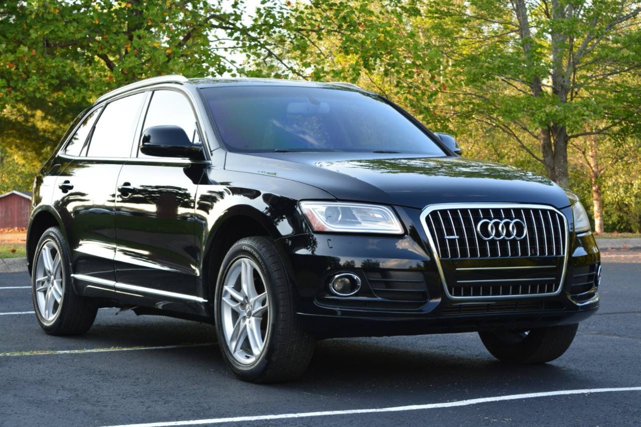 Used 2016 Audi Q5 2.0T Premium Plus w/ Technology Package AWD/4WD image 3