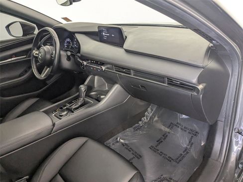 Used 2023 MAZDA MAZDA3 s image 23