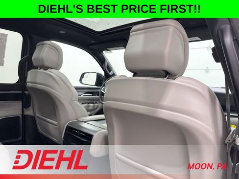 New 2026 Jeep Grand Wagoneer 4WD image 16