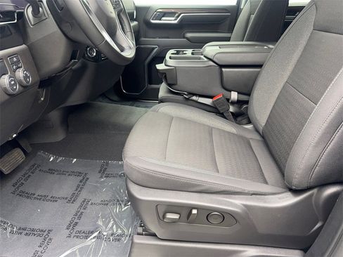 Used 2025 Chevrolet Silverado 1500 LT w/ Protection Package image 28