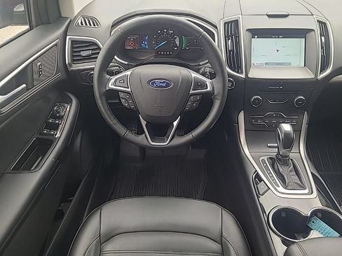 Used 2017 Ford Edge SEL w/ Equipment Group 201A AWD/4WD image 14