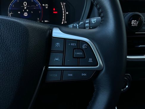 Used 2025 Toyota Grand Highlander FWD image 37