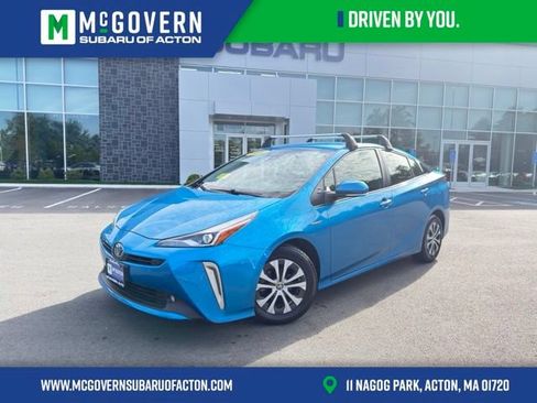 Used 2022 Toyota Prius LE AWD/4WD image 1