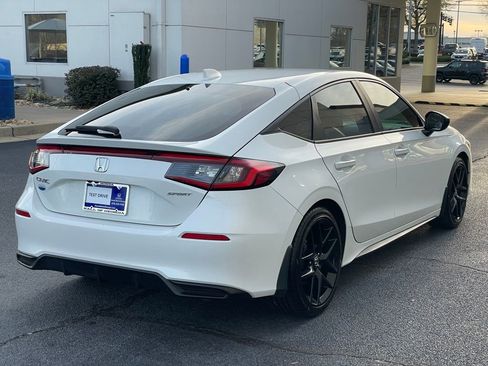 Certified 2024 Honda Civic Sport image 6