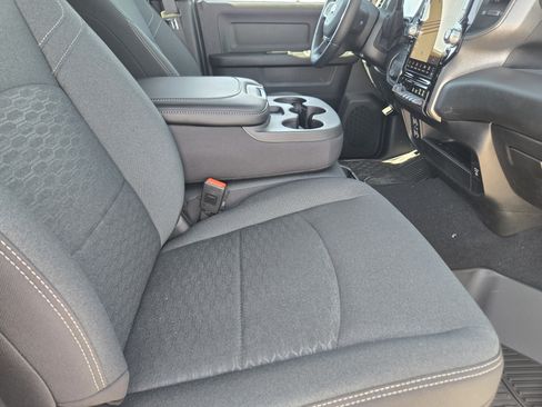 New 2026 RAM 2500 Tradesman AWD/4WD image 11