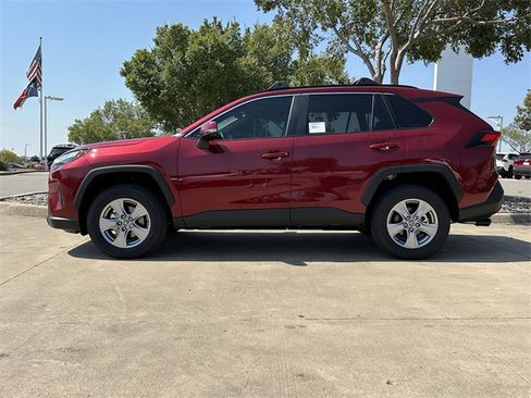 New 2025 Toyota RAV4 XLE w/ Convenience Package image 2