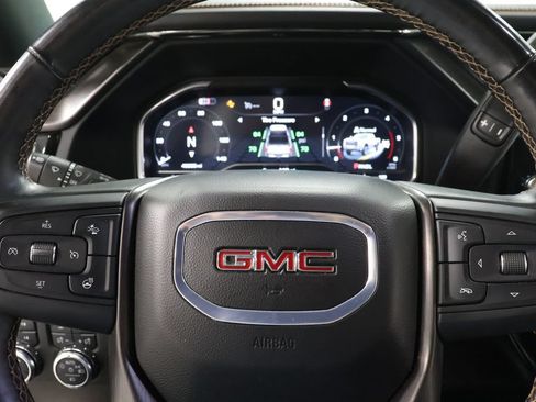 Used 2024 GMC Sierra 2500 AT4 w/ AT4 Premium Plus Package AWD/4WD image 12