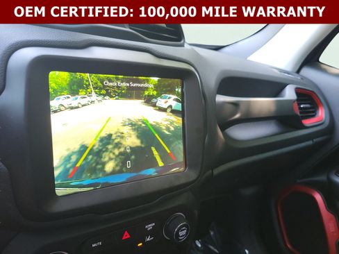 Used 2023 Jeep Renegade Trailhawk w/ Sun/Sound Group AWD/4WD image 36