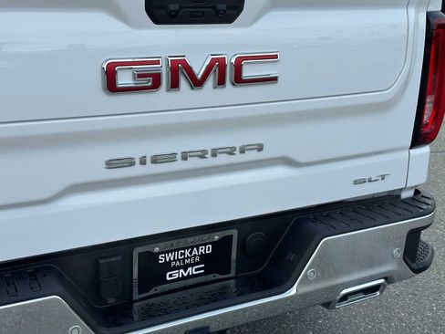 New 2026 GMC Sierra 1500 SLT w/ SLT Premium Plus Package image 13