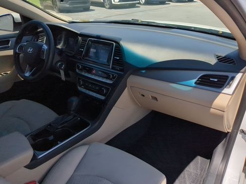 Used 2018 Hyundai Sonata SE FWD image 27