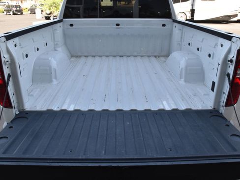 Used 2022 Chevrolet Silverado 1500 LT w/ LPO, Dark Essentials Package AWD/4WD image 8