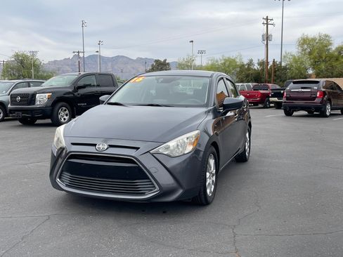 Used 2016 Scion iA FWD image 1