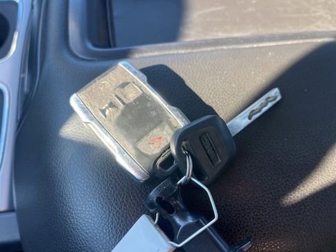 Used 2014 GMC Sierra 1500 SLT w/ SLT Crew Cab Value Package image 59