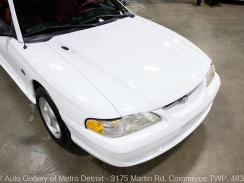 Used 1994 Ford Mustang GT image 13