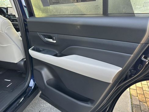 New 2026 Toyota Grand Highlander Limited image 13