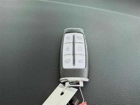 Used 2022 Genesis G70 2.0T w/ Prestige Package image 21