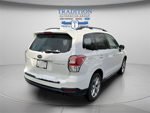 Used 2018 Subaru Forester 2.5i Touring w/ Popular Package #2 image 4