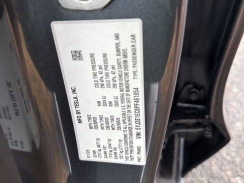 Used 2023 Tesla Model 3 Performance image 11