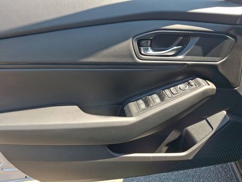 Used 2023 Honda Accord EX image 12