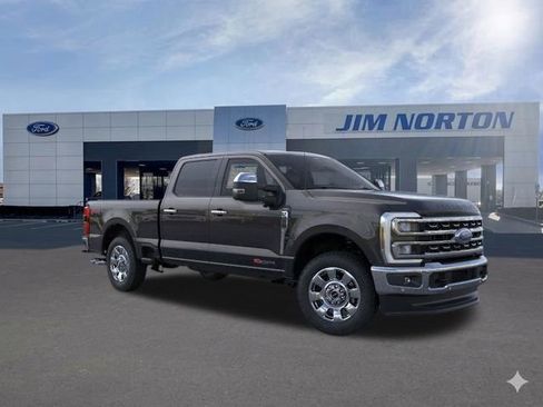 New 2026 Ford F250 Lariat w/ Lariat Premium Package image 9