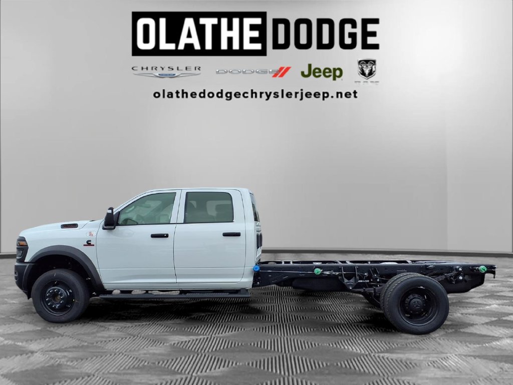 New 2026 RAM 5500 Tradesman AWD/4WD image 18