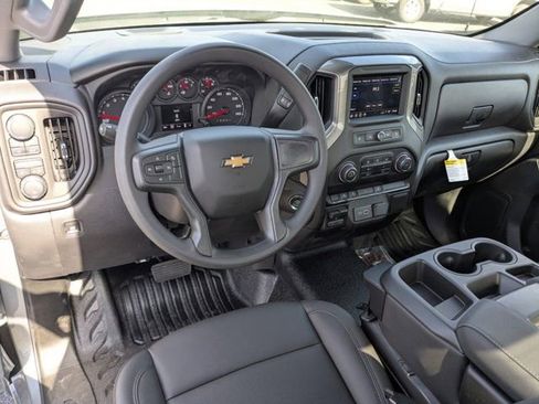 New 2025 Chevrolet Silverado 1500 W/T w/ WT Value Package AWD/4WD image 15